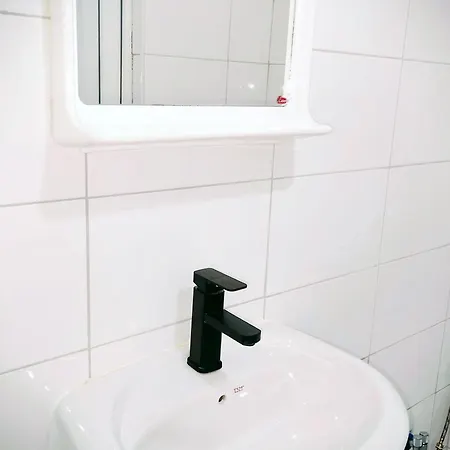 4 Karma369 Hostel *