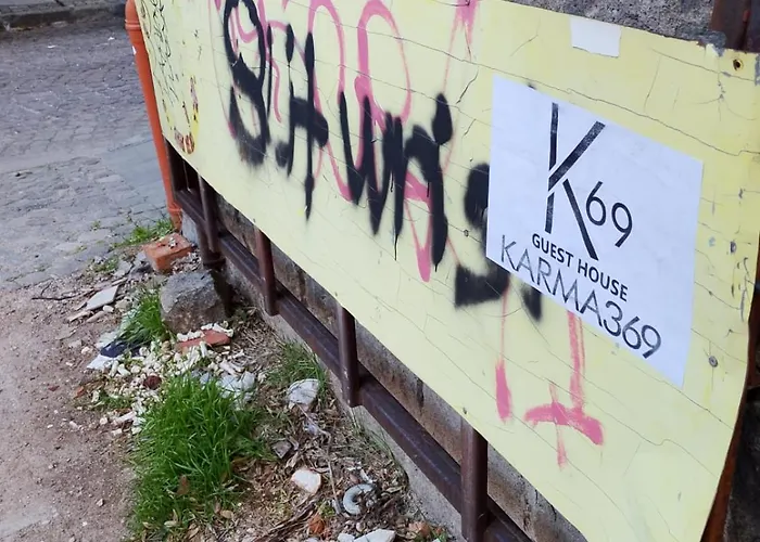4 Karma369 旅馆 *